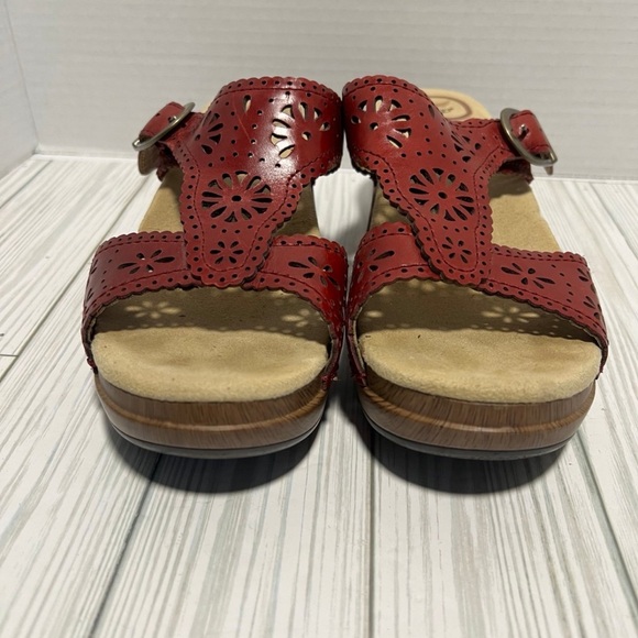 Dansko sandals red leather wedge sandals wooden heels size 37 6.5-7 - Picture 2 of 8